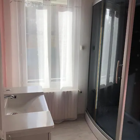 Maison Individuelle Avec Jardinet Prázdninový dům